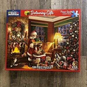 White Mountain Holiday Puzzle - Delivering gifts